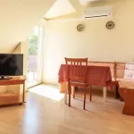 Haus Ferencz Boetoes Apartment Heviz