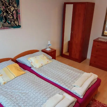 Apartment Haus Ferencz Boetoes