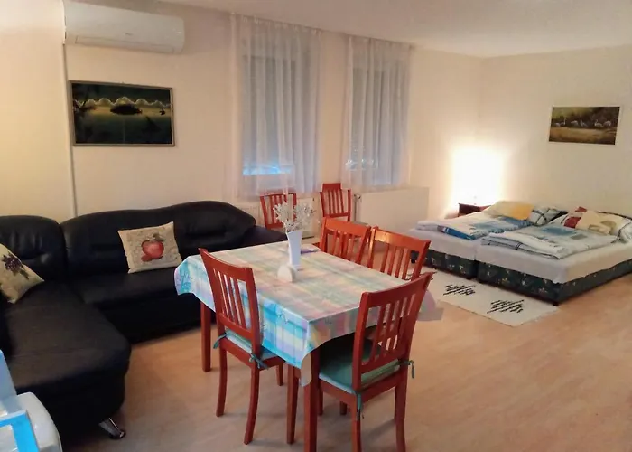 Apartament Haus Ferencz Boetoes Héviz