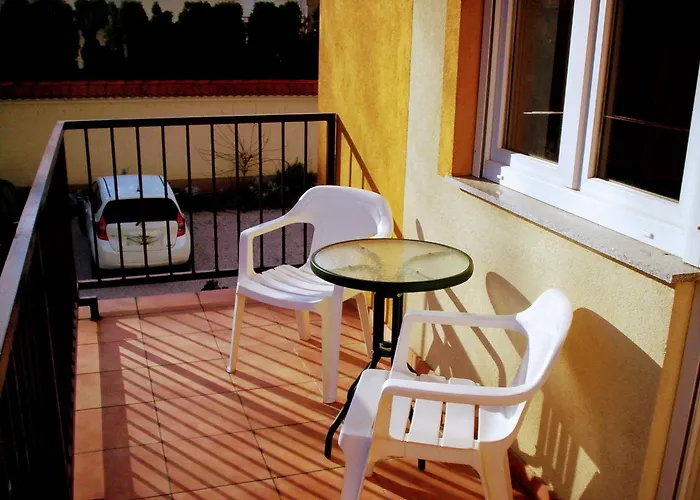 Haus Ferencz Boetoes *